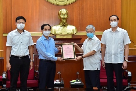 Cộng đồng người Việt Nam ở nước ngoài ủng hộ Quỹ Vaccine phòng chống dịch COVID 19
