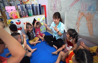 Tổ chức OneSky hỗ trợ tỉnh thực hiện Dự án Hỗ trợ chăm sóc, giáo dục trẻ mầm non tại các Khu Công nghiệp, Cụm Công nghiệp tỉnh Quảng Ngãi