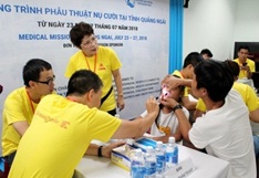 Tặng Bằng khen cho các tập thể và cá nhân đóng góp tích cực cho hoạt động viện trợ nhân đạo tại tỉnh Quảng Ngãi