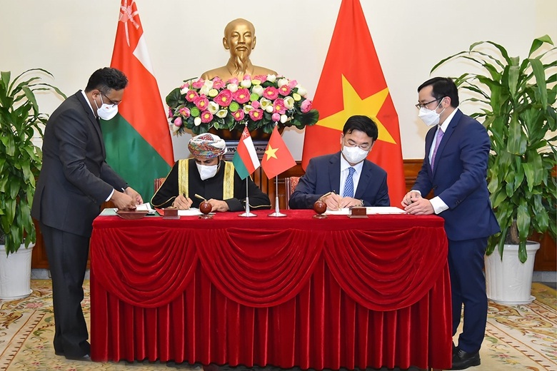 Việt Nam và Ô-man ký kết Hiệp định miễn thị thực