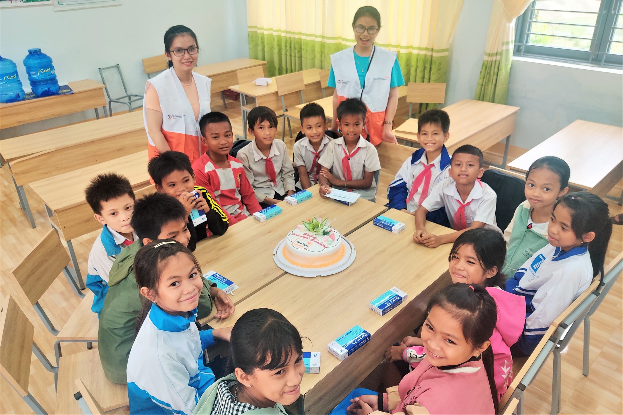 World Vision Việt Nam tổ chức hoạt động sinh nhật cho trẻ em