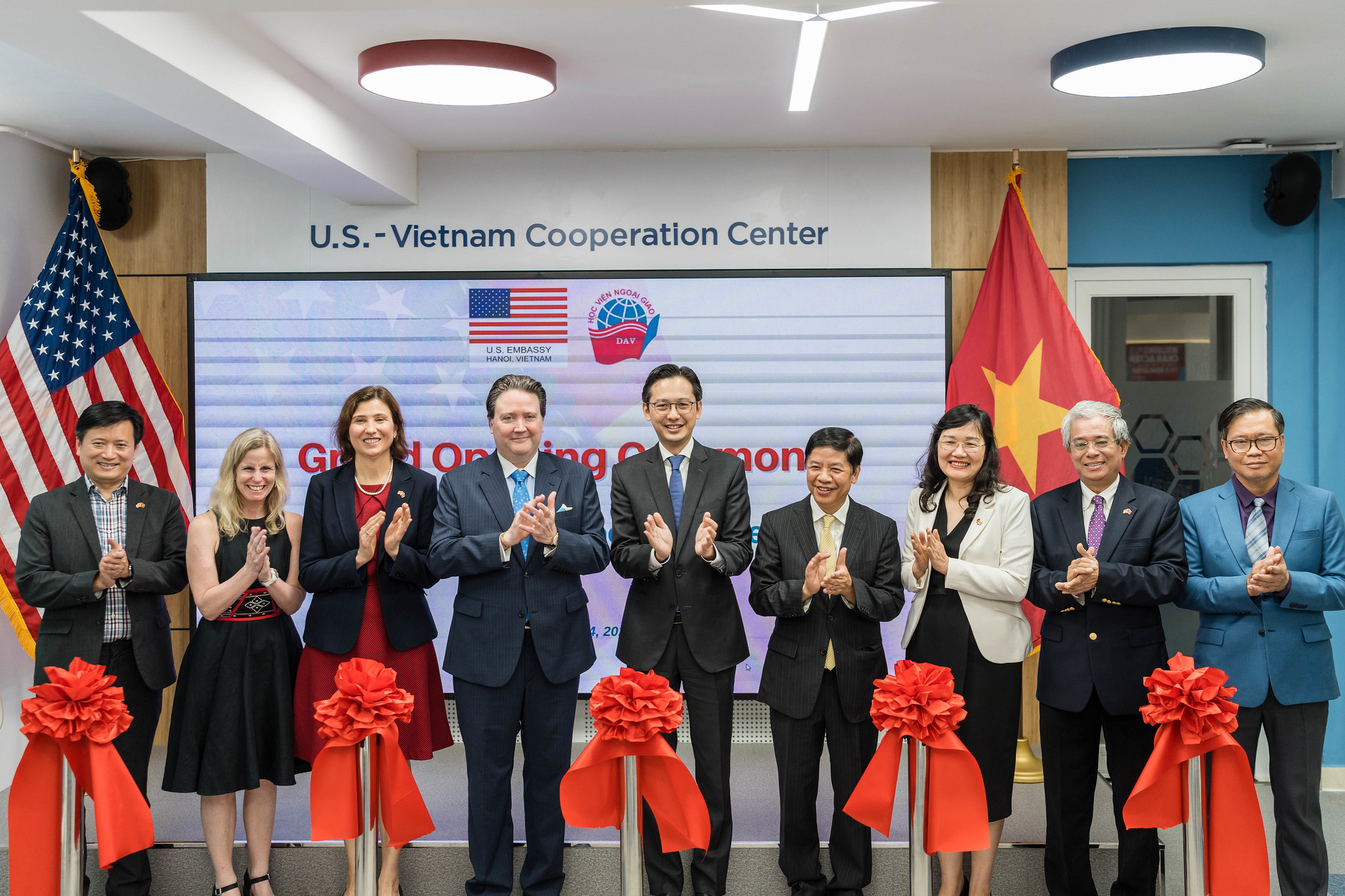 Khai trương Trung tâm Hợp tác Việt Nam - Hoa Kỳ (USVCC) tại Học viện Ngoại giao Việt Nam