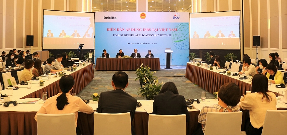 JICA và Bộ Tài chính tổ chức Diễn đàn trao đổi về áp dụng IFRS tại Việt Nam