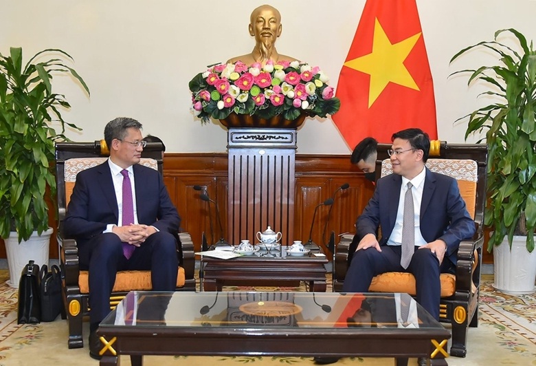 Tiếp tục thúc đẩy quan hệ đối tác hợp tác chiến lược toàn diện Việt Nam - Trung Quốc